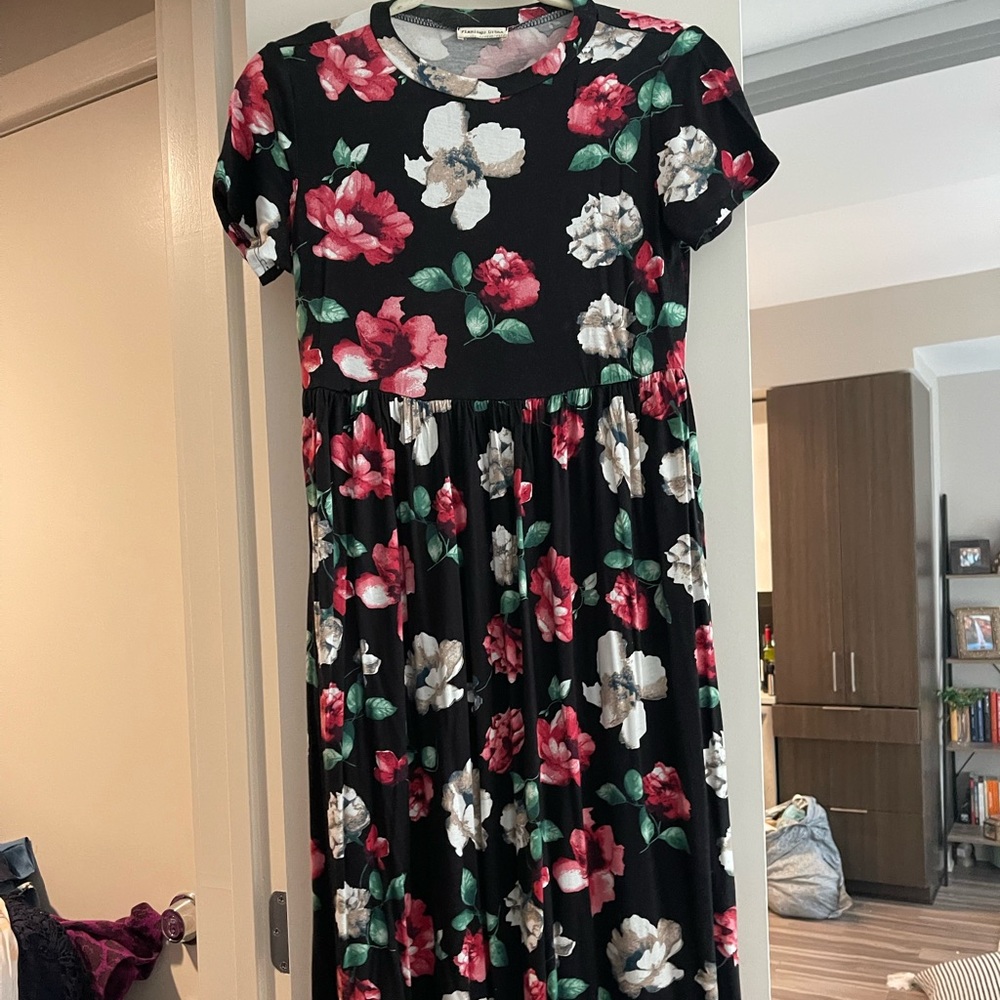 MIDI black floral dress